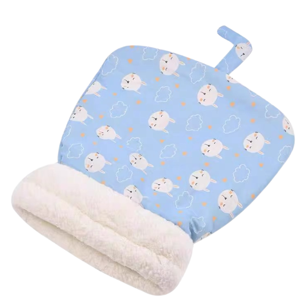 🐱 Plush Cave-Style Sleeping Bag for Cats