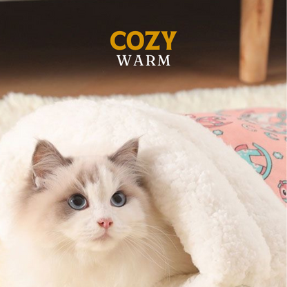 🐱 Plush Cave-Style Sleeping Bag for Cats