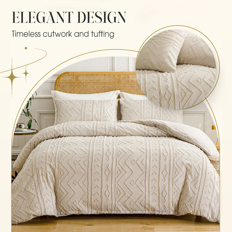 3-piece tufted bedding set with cut-out pattern