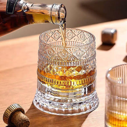 🥛💎Hot Sale 50% OFF✨🔥360° Rotating Whiskey Glass Tumbler