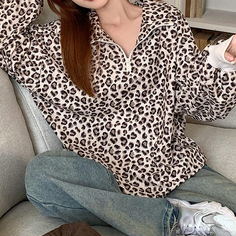 Women's Leopard Print Half Zip-Up Sweatshirt