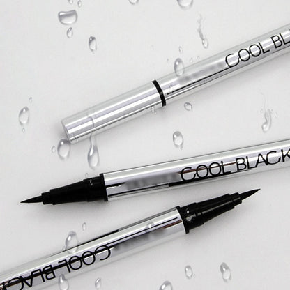 Waterproof, smudge-proof eyeliner – 👍Precise application, 24-hour intense black that won’t fade! ✨
