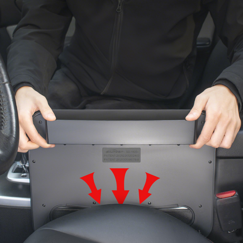 🚗🍽️ Steering wheel tray – dine, work, store & organize in your car! 🌟