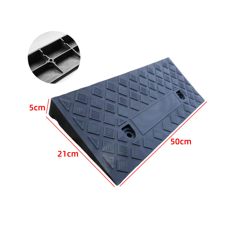 🥳2026 HOT SALE🥳💞50K+ SOLD!🚗🦽 50% OFF! Portable Lightweight Curb Ramp – Anti‑slip surface, durable PVC & pre‑drilled holes. Smooth curb transitions for wheelchairs, carts & vehicles – safe & reliable! 🛡️✨
