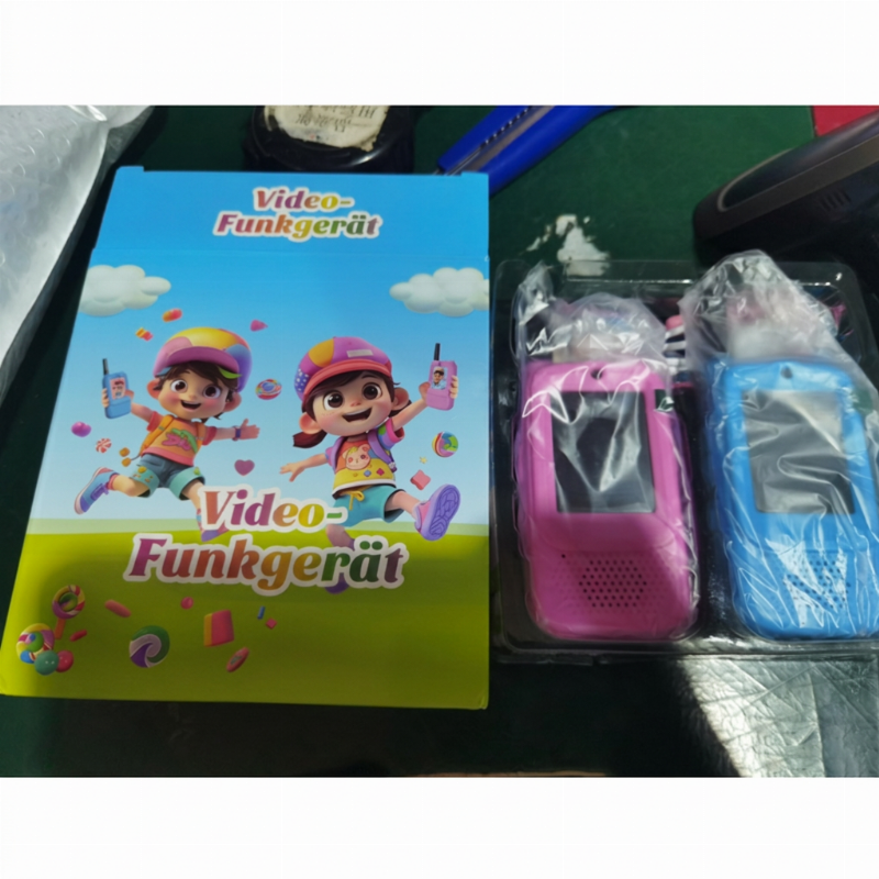 📹 Kids' Video Walkie Talkies – Live Video Chat & 3 Fun Voice Effects