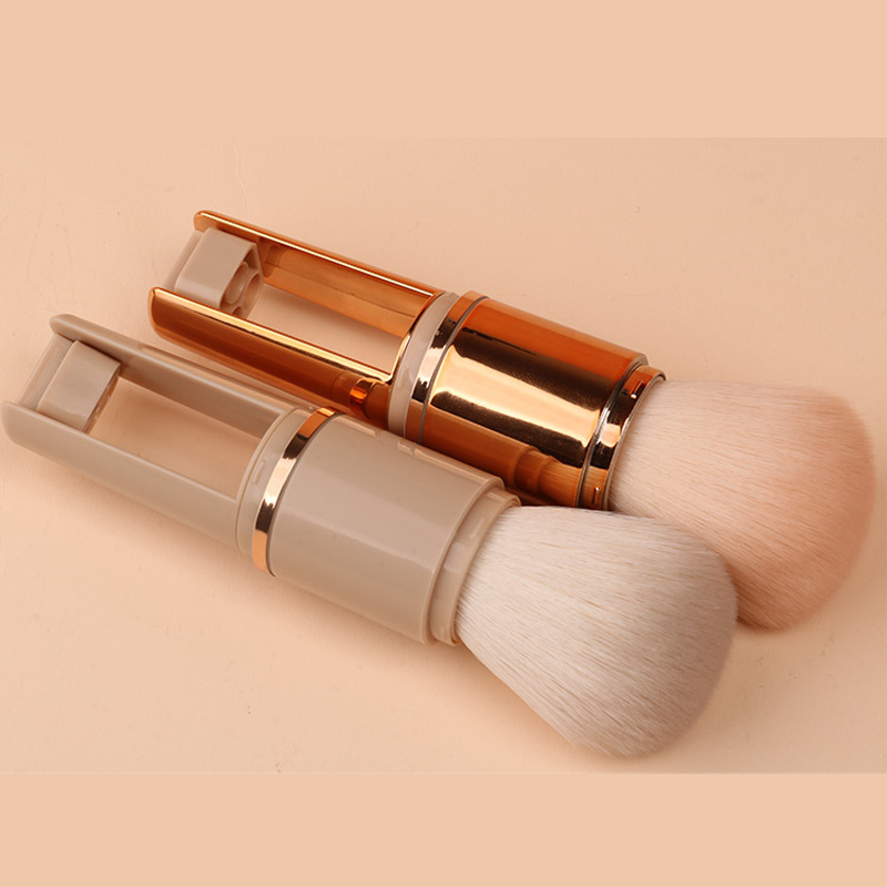 💄Portable 5-in-1 Retractable Makeup Brush✨